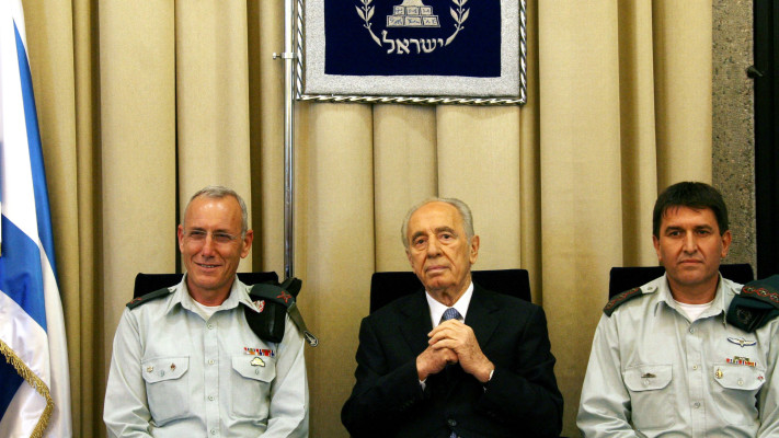 שמעון פרס ושמעון חפץ