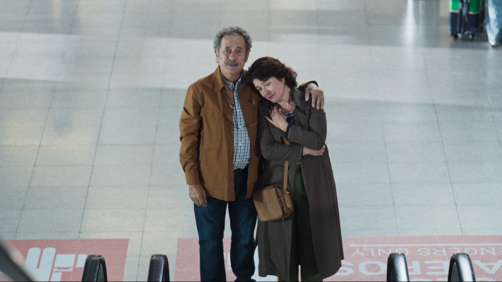 ''סיפורים קרועים''