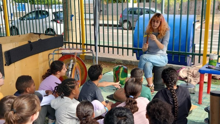 תלמידי בית הספר יוספטל בפתח תקווה