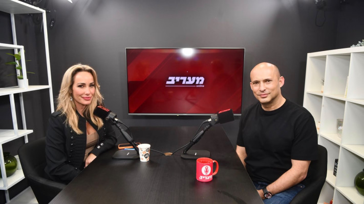 נפתלי בנט ומיקי לוין (צילום: אבשלום ששוני)