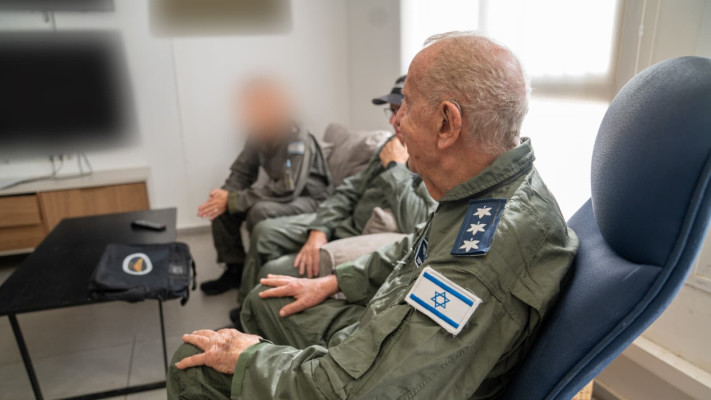 ותיקי טייסת 119