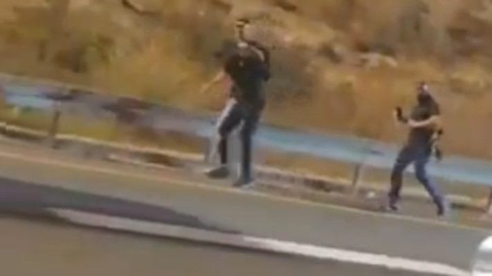 מעצר החשודים סמוך לכביש 1