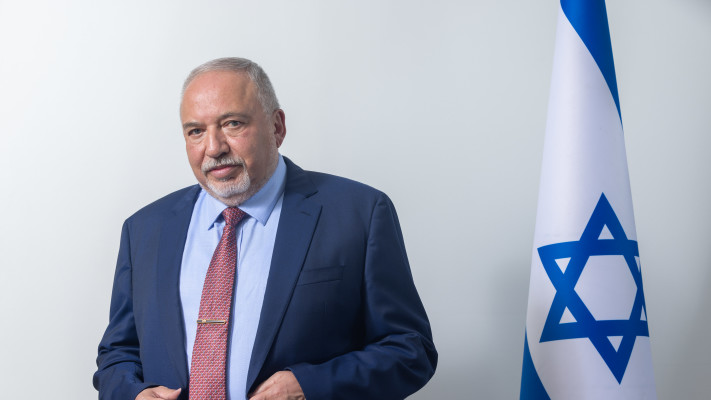 אביגדור ליברמן. תקף את נתניהו והחרדים