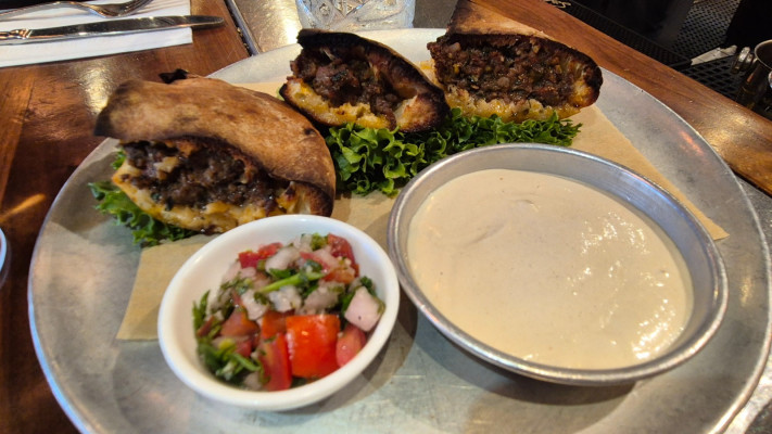 ''עראיסה'' (עראיס של ראיסה), כמה פשוט ככה טעים