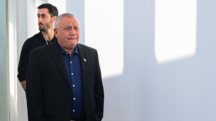 תוכנית פיתוי. גדי איזנקוט