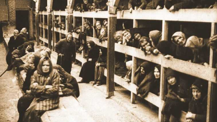 אושוויץ. מתוך ספרו של רומן קנט ''אומץ היה האפשרות היחידה שלי''