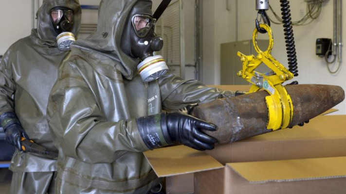 האספקה הוסתרה במספר מוקדים נפרדים. נשק כימי, אילוסטרציה