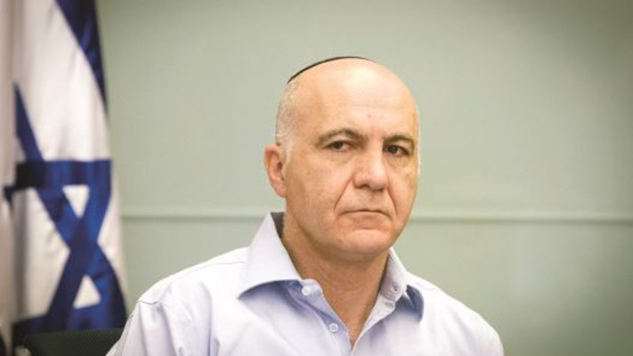 בדרך לפוליטיקה. יורם כהן