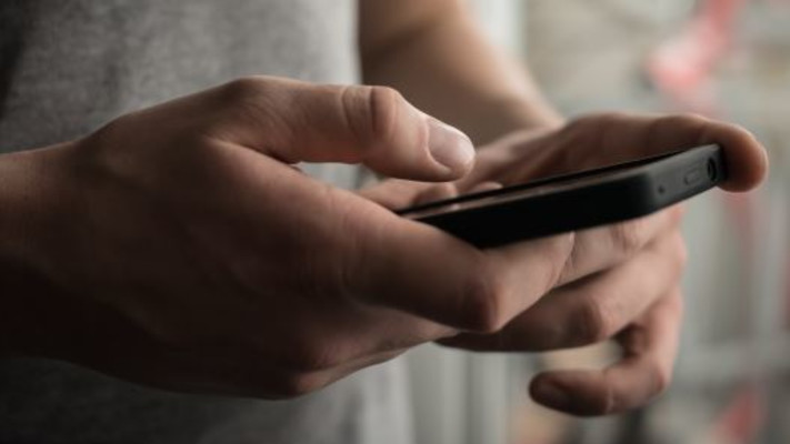 טלפון סלולרי