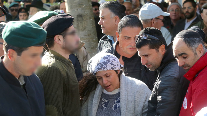 הלווייתה של שיר חג'ג'