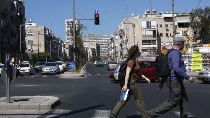 רמזור אדום בתל אביב