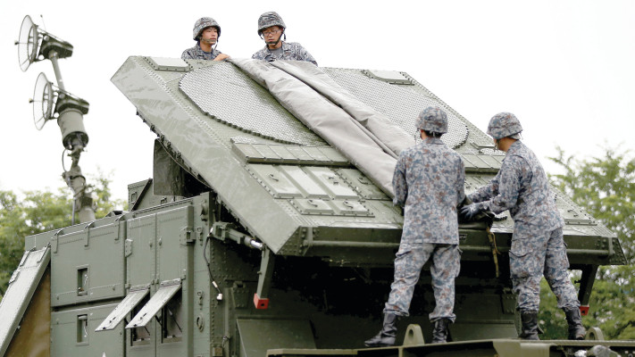 חיילי צבא יפן (צילום: רויטרס)