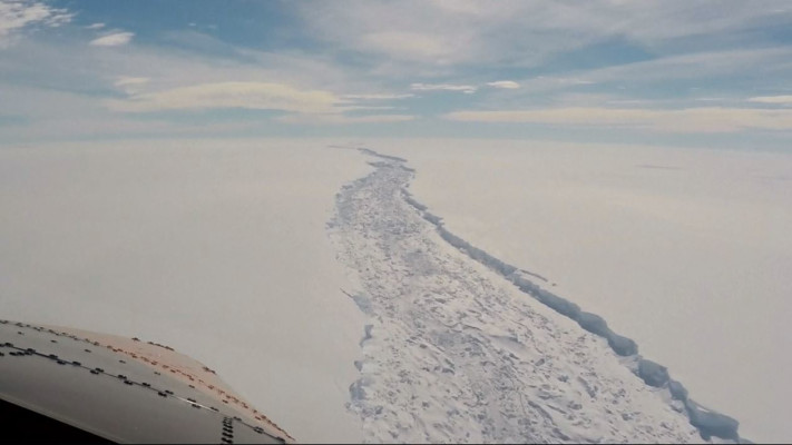 התנתקות הקרחון באנטרקטיקה