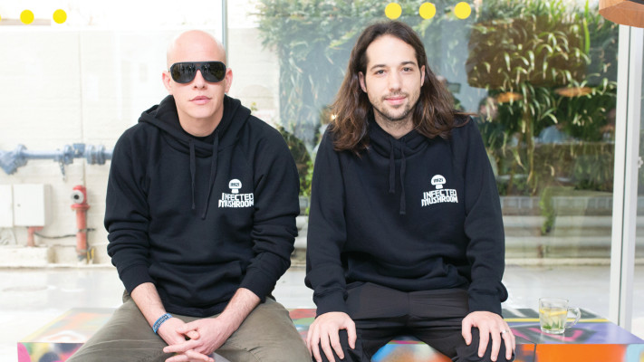 אינפקטד משרום