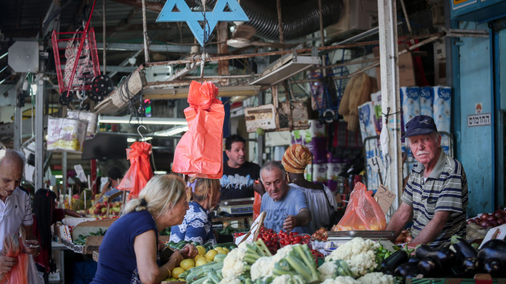 שוק הכרמל (צילום: מרים אלסטר, פלאש 90)