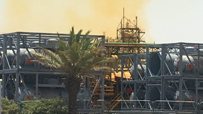 דליפת ברום בים המלח (צילום: כבאות והצלה נגב)