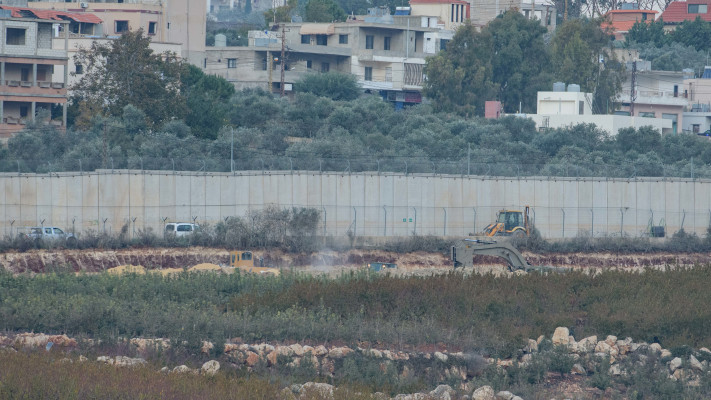 כוחות צה''ל פועלים בגבול לבנון במסגרת מבצע מגן צפוני