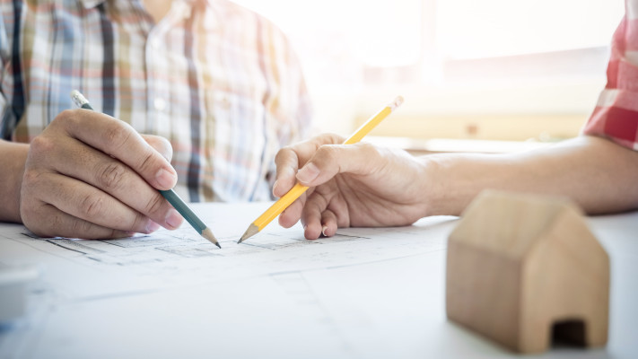 כתיבת צ'קים