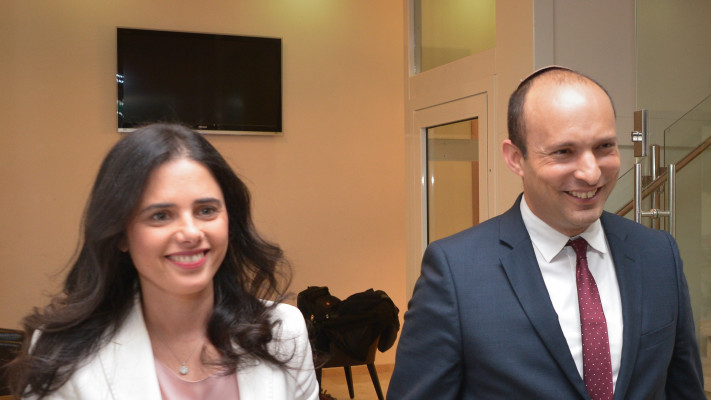 נפתלי בנט, איילת שקד