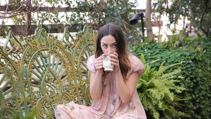 הרגלי שתייה מדאיגים. נלי תגר