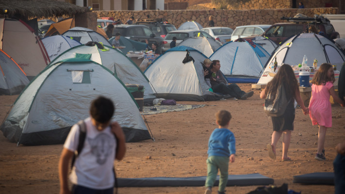 קמפינג בארץ