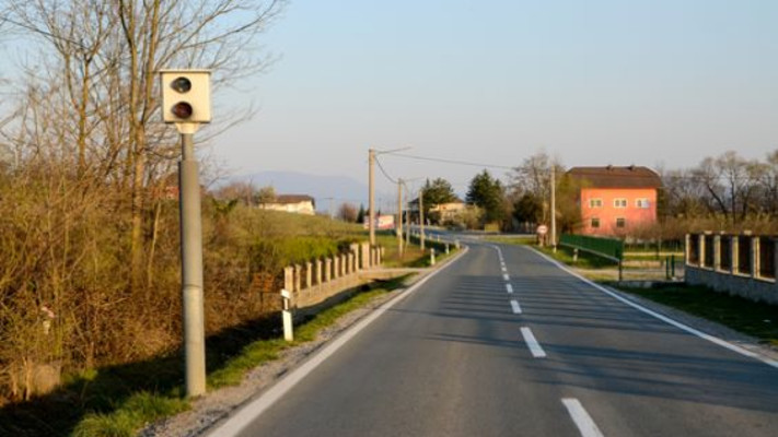מצלמת מהירות