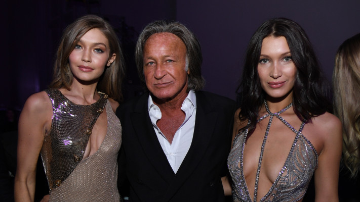 בלה חדיד, מוחמד חדיד, ג'יג'י חדיד (צילום: Dimitrios Kambouris / GettyImages)