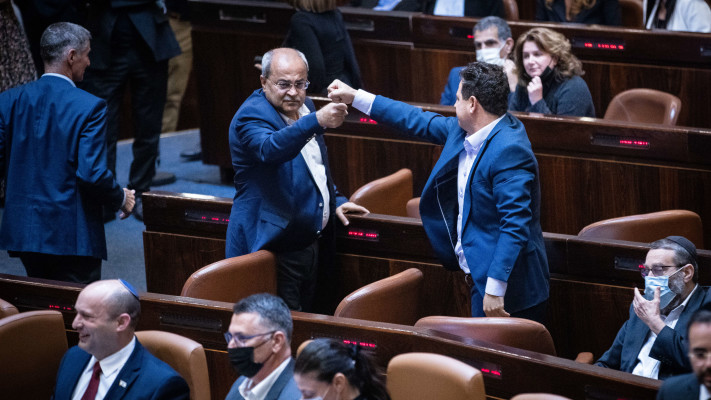 איימן עודה ואחמד טיבי בדיון על חוק האזרחות