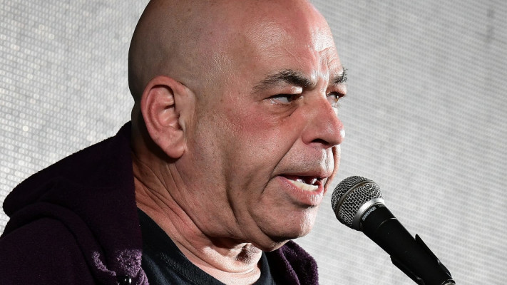 סוער במטבחון. רון קופמן