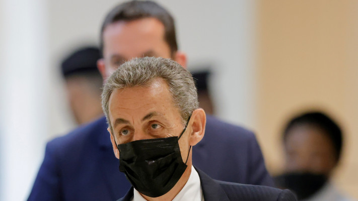 ניקולא סרקוזי בבית המשפט