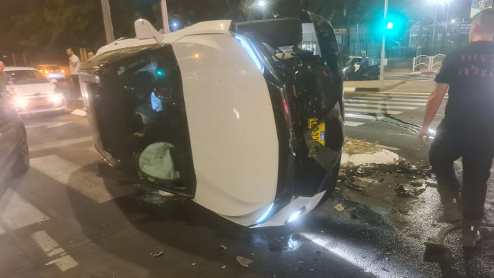 דנה לפידות, יוסי ברנס (צילום: אור גפן)