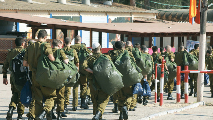 גיוס בבקו''ם
