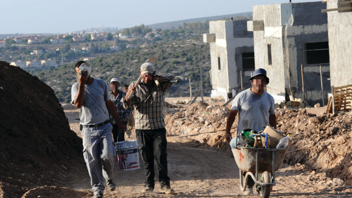 פועלים פלסטינים ביקיר, ארכיון  (צילום: גילי יערי, פלאש 90)