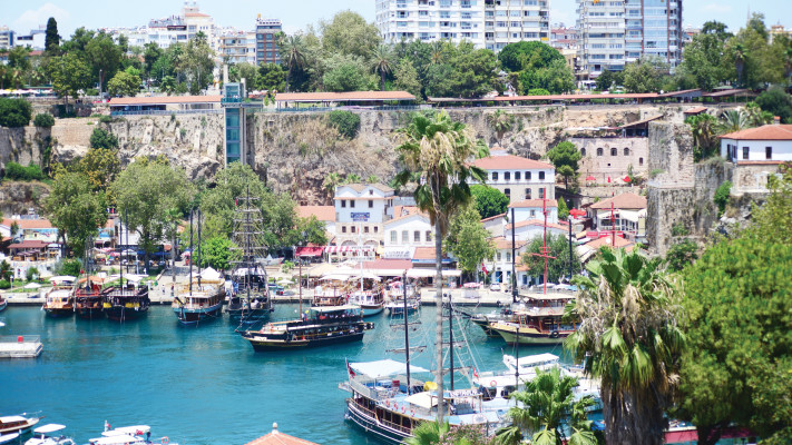 אנטליה, טורקיה. יעד תיירותי