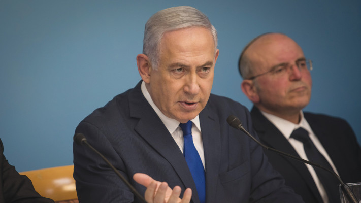 בנימין נתניהו לצד מאיר בן שבת (צילום: הדס פרוש, פלאש 90)