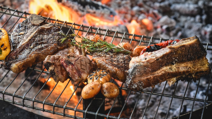 מיקס בשרים על האש