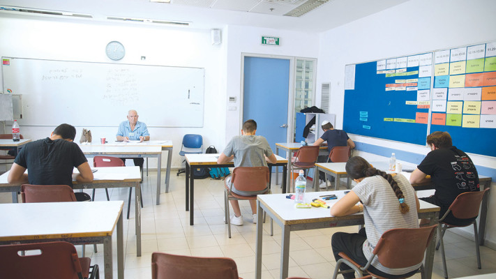 בחינות בגרות בירושלים  (צילום: נועם ריבקין פנטון)