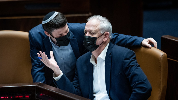 בני גנץ, בצלאל סמוטריץ'