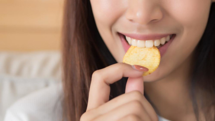 נשנושים, אילוסטרציה