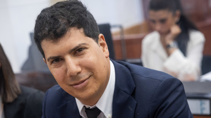 עו''ד עמית חדד בדיון בתיק 1000
