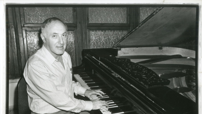 אריה לבנון