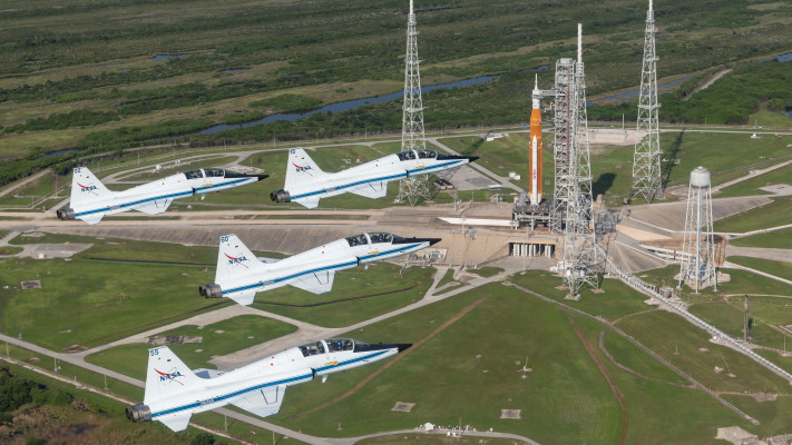 רקטת ה-SLS של נאס''א לקראת שיגור משימת ארטמיס 1