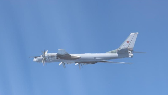 מפציץ Tu-95 של צבא רוסיה (צילום: רויטרס)