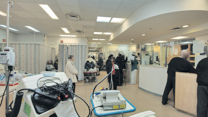 עומס בית חולים סורוקה (צילום: יהודה לחיאני)