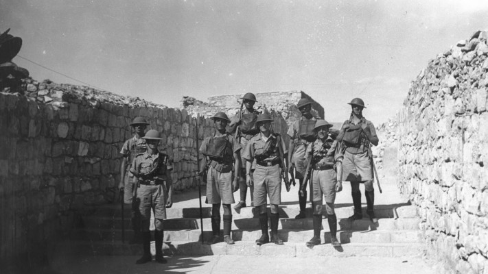 חיילי המנדט הבריטי בישראל (צילום: אריק מטסון לע''מ)
