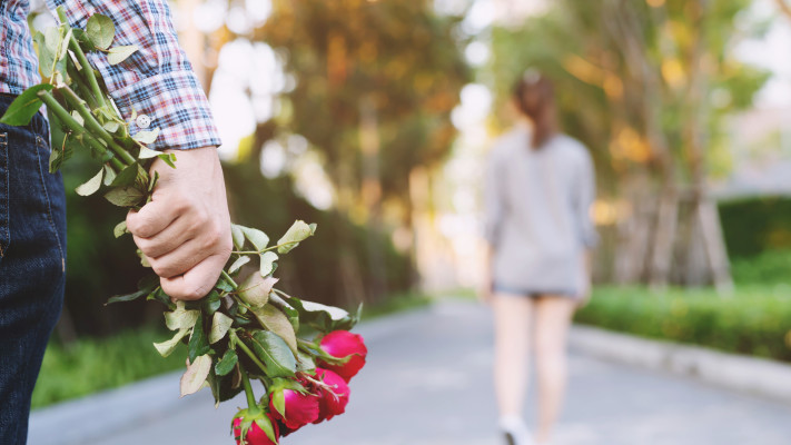 למה נשים מעדיפות גברים גבוהים?