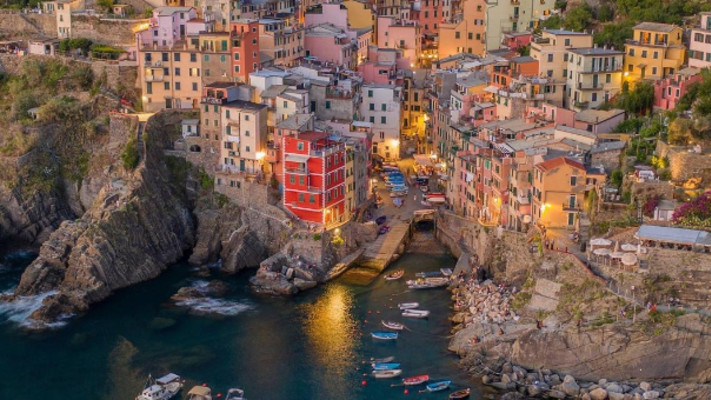 צ'ינקווה טרה שבאיטליה