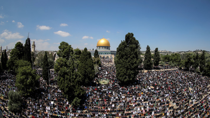 תפילת יום שישי האחרון של הרמדאן בהר הבית  (צילום: רויטרס)