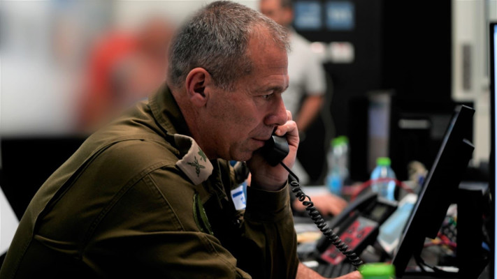 היה בכל האירוע לאורך כל התקופה. אבי גיל