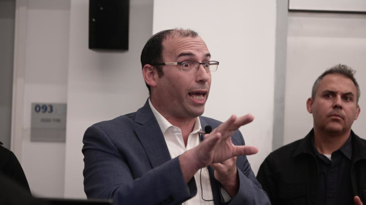 שמחה רוטמן בכנס באוניברסיטת תל אביב